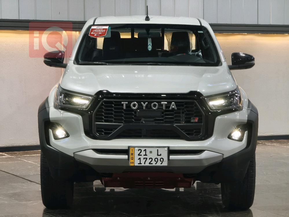 تويوتا هايلوكس